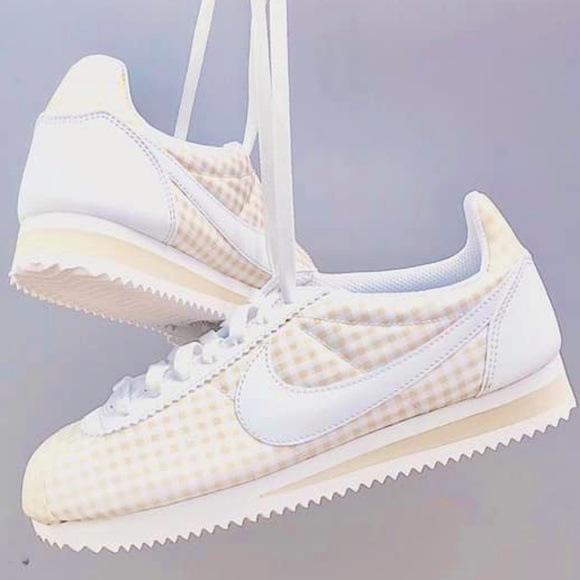 nike classic cortez qs sneaker